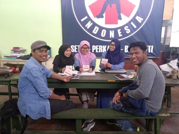 fbca173d-5245-4366-826b-e191fa0f8913